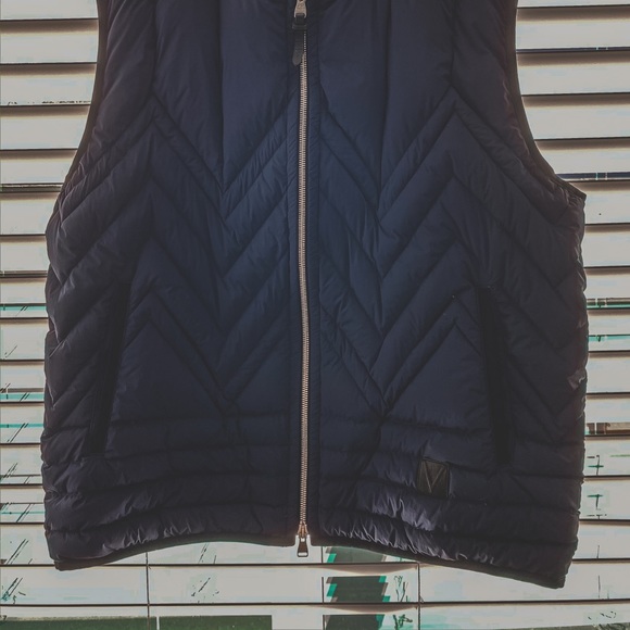 LOUIS VUITTON PUFFER DOWN VEST NAVY/BLACK - Picture 2 of 7